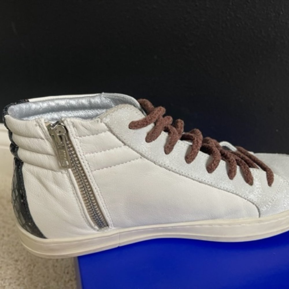 HARD to FIND! P448 Skate High Top Sneaker in Cream/Zoom w/ Extra Laces- size 41